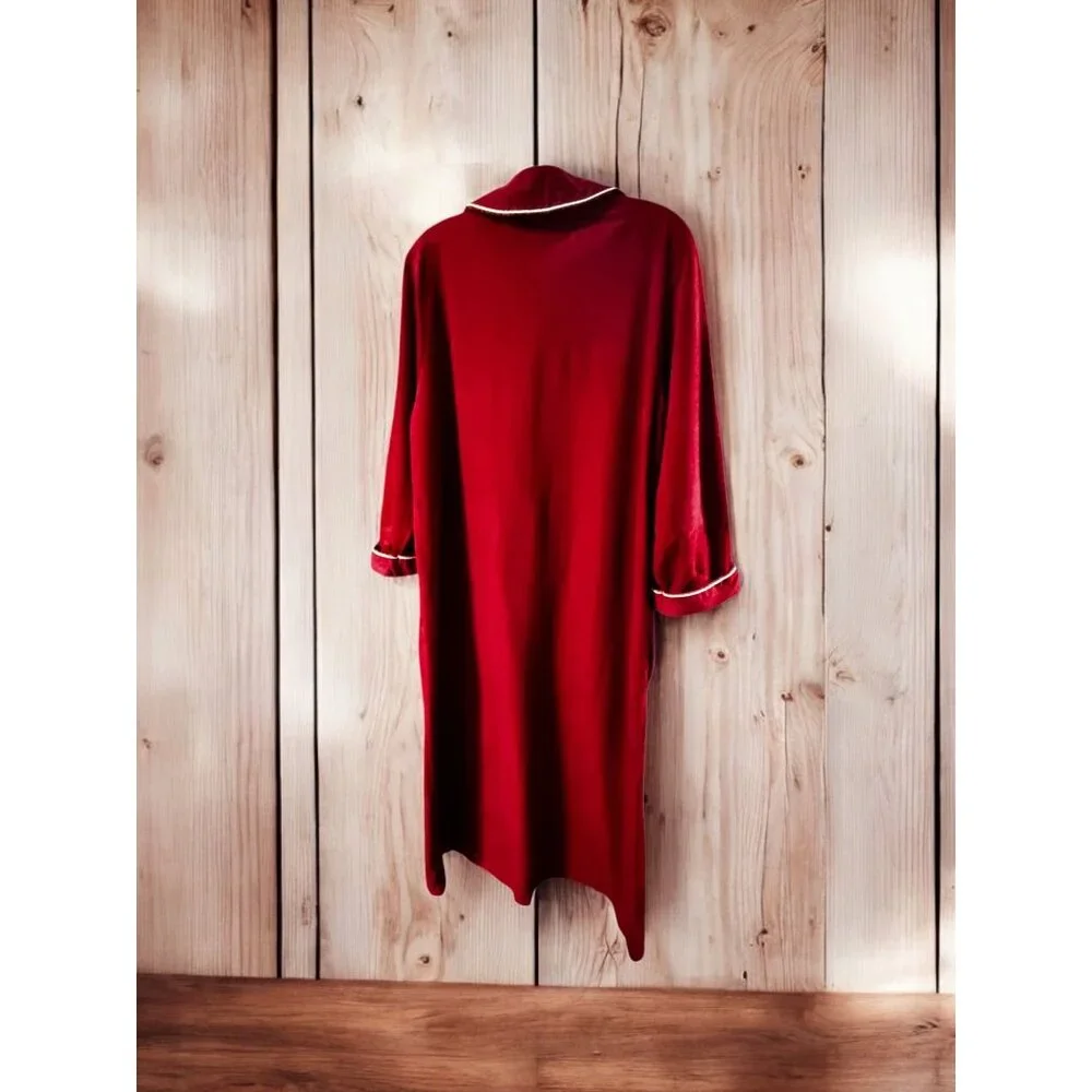 Vintage Red Long Nightgown With White Piping & Peter Pan Collar - Picture 4 of 8